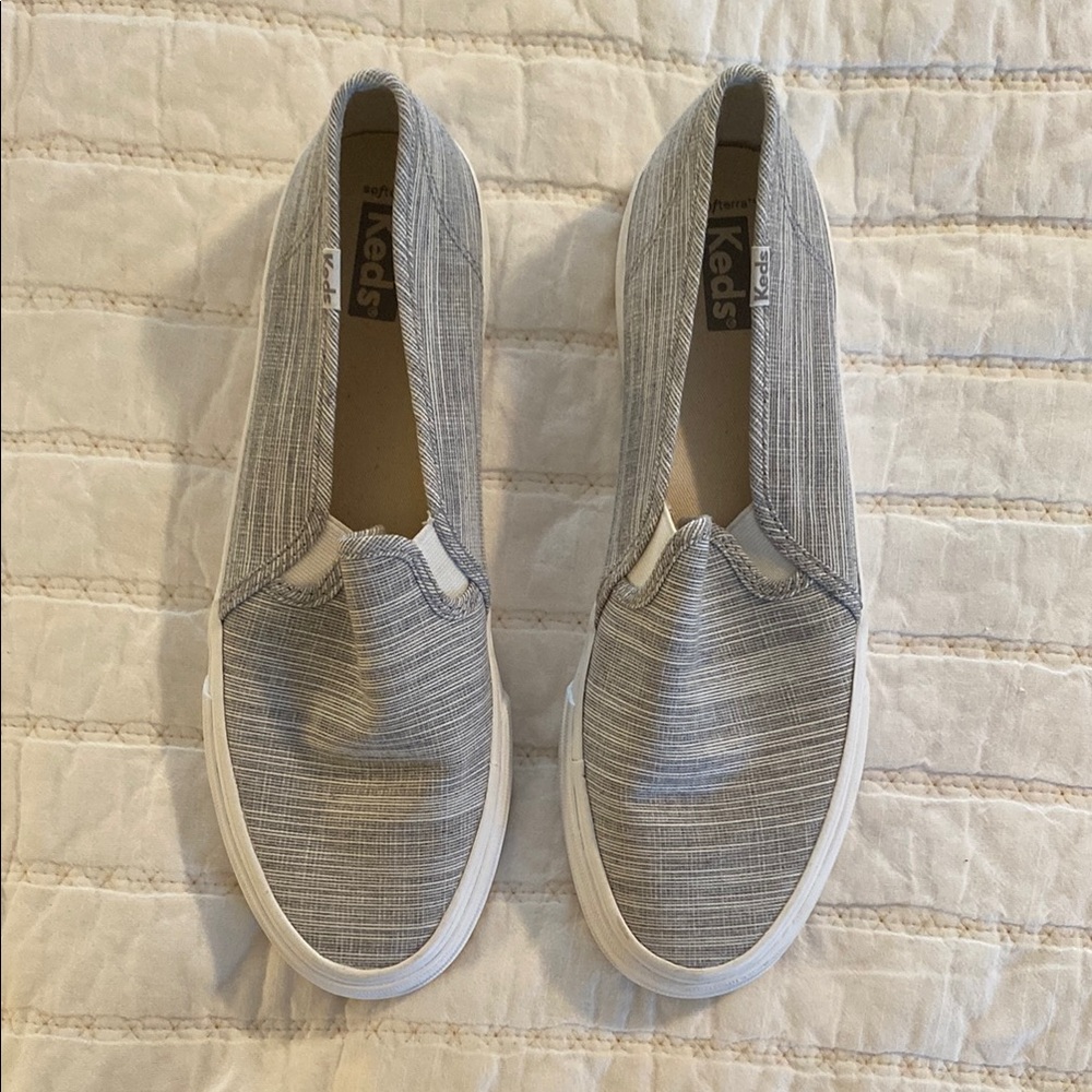 Keds Women's Gray Slip-On Shoes